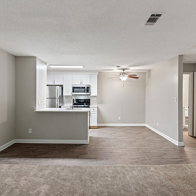 DSC_2726 - Forest At Chasewood