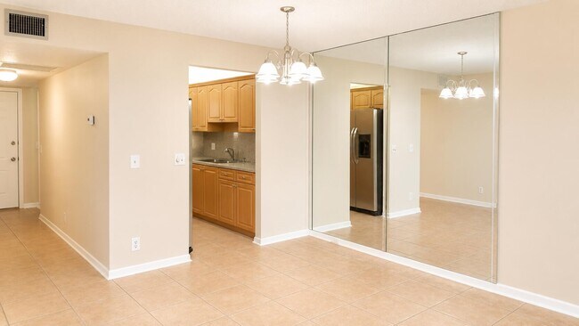 13001 SW 11th Ct Unidad 210A