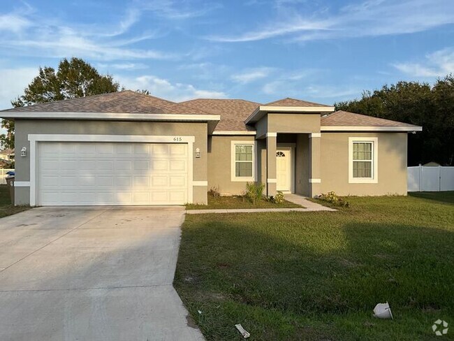 Building Photo - Poinciana Village Gem Rental