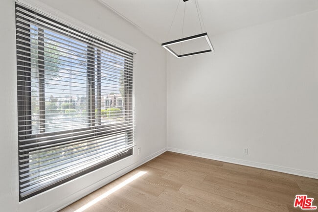 Photo - 8630 Falmouth Ave Unit 7