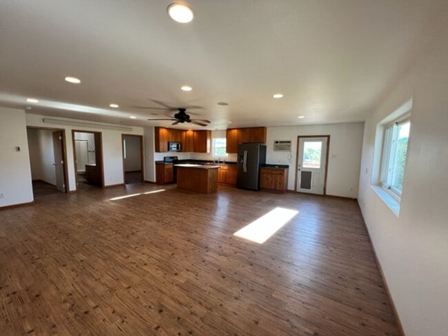 Photo - Kerwin Ln Unit 950 1/2 Kerwin Ln