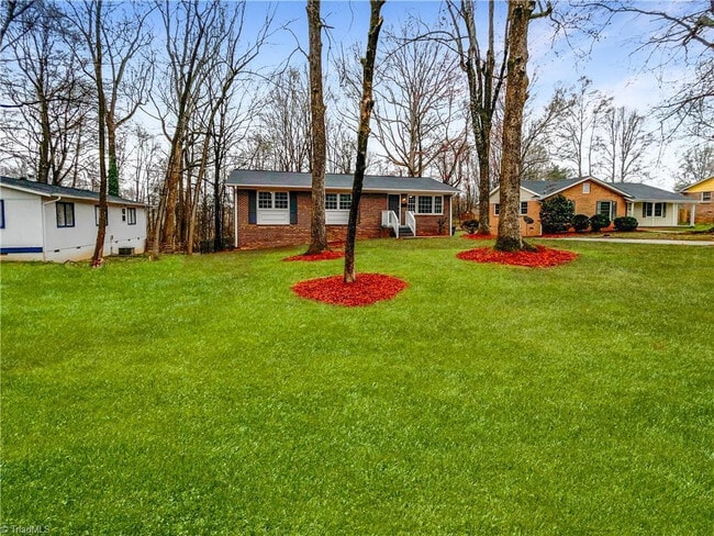 Photo - Room in House on Foxcroft Dr