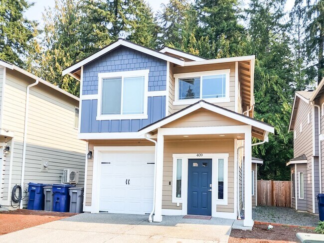 Building Photo - 3 Bedroom + Office Loft Granite Falls Home