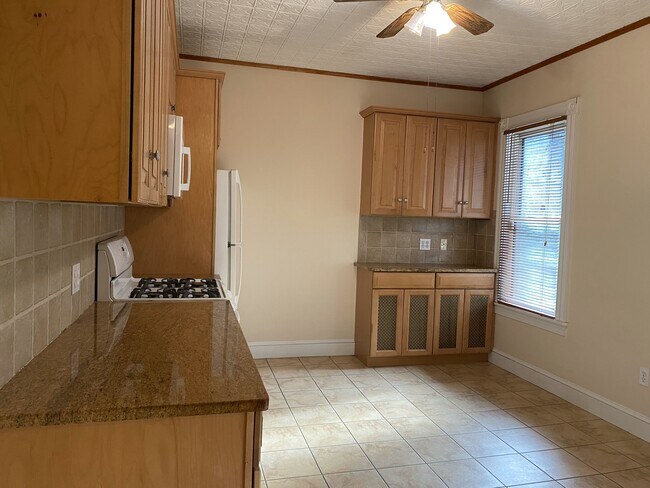 Photo - 71 Falcon St Unit 1