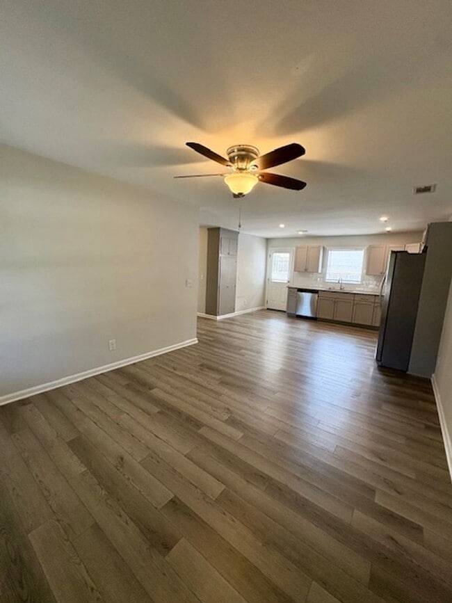 Photo - Charming Three Bedroom Duplex on Harborvie...