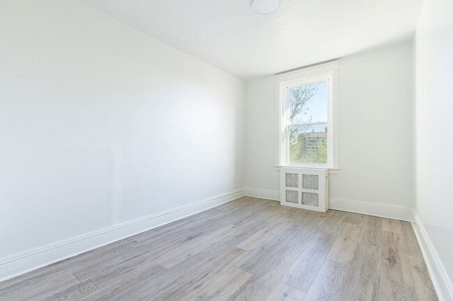 Photo - Belmont Place