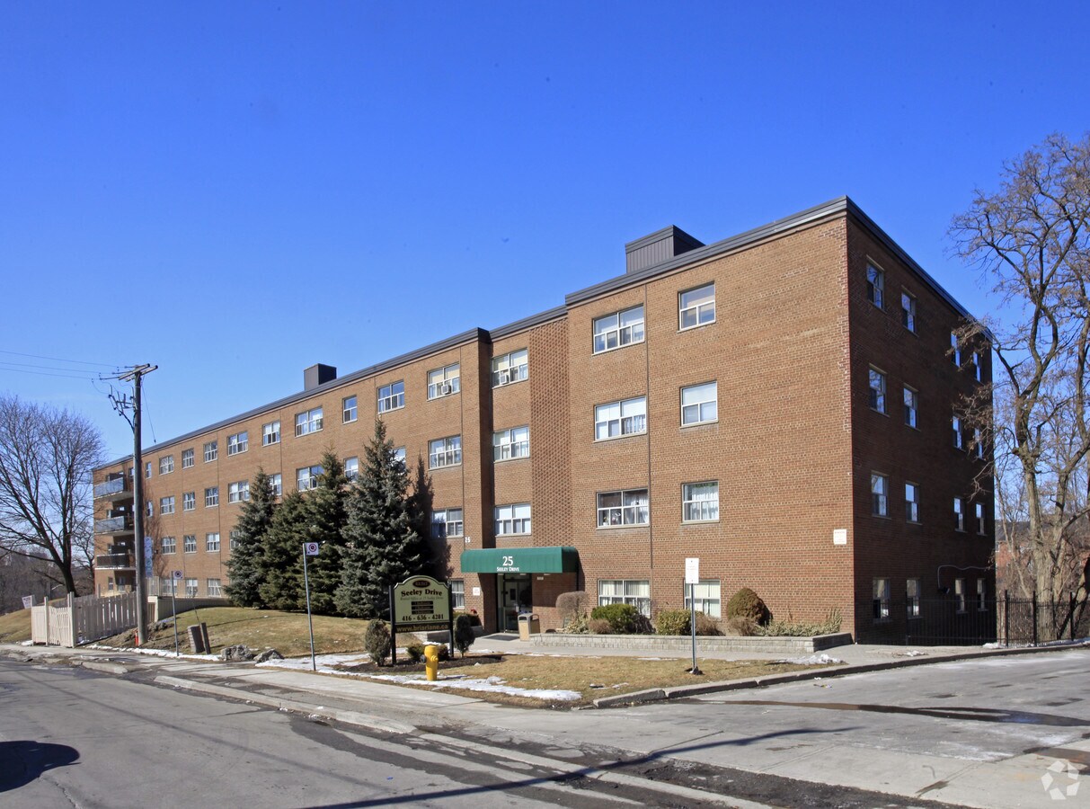 Photo - 25 Seeley Dr