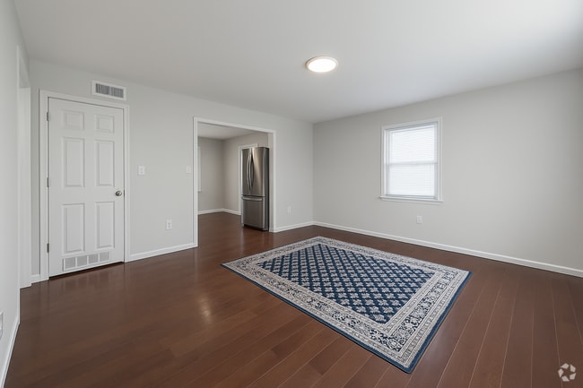 Building Photo - 771 Pearl Harbor St Rental