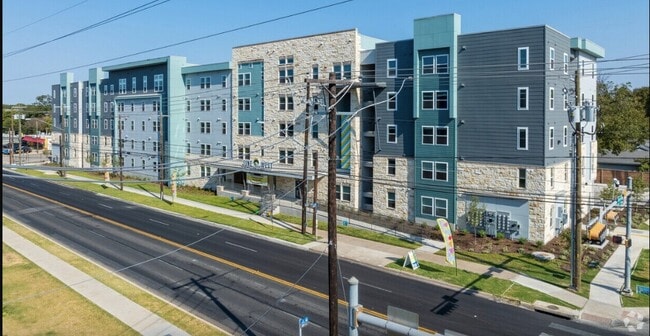 Photo - 1200 W Koenig Ln