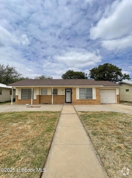 Building Photo - 3420 Bangor Dr Rental