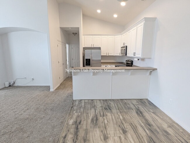 Photo - 2 Bed, 2 Bath, Garage, HVAC