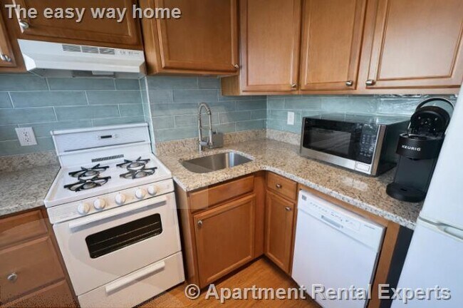 Photo - 1054 Cambridge St Unit #4F