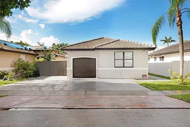 Photo - 16082 SW 68th Ter