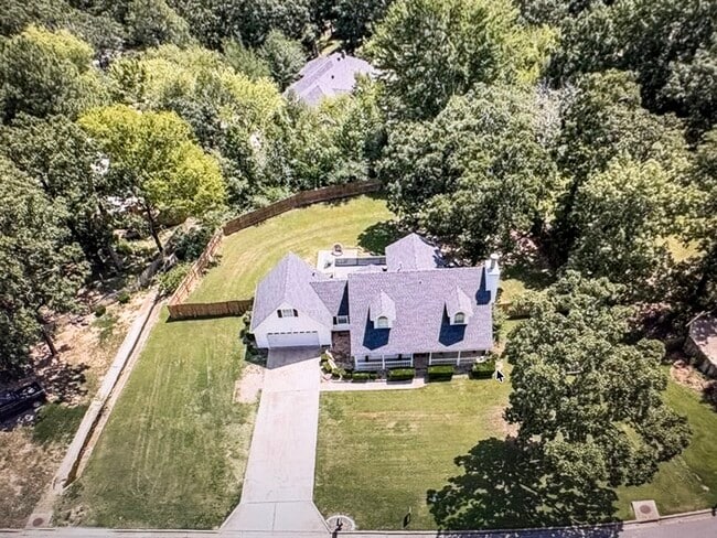 Photo - 3109 Glen Flora Way