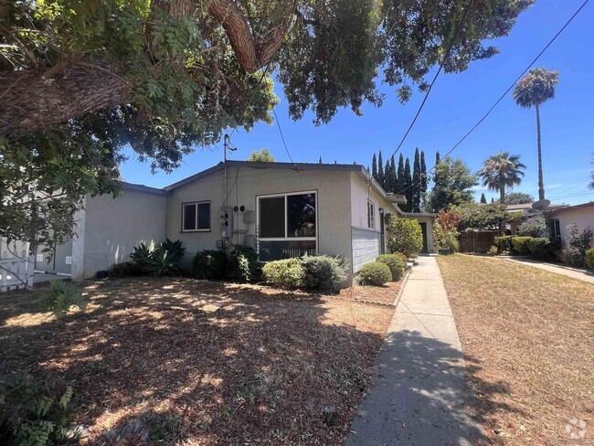Building Photo - 409 Townsite Dr Rental