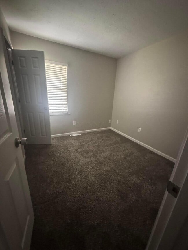 4247 Arbury Ln