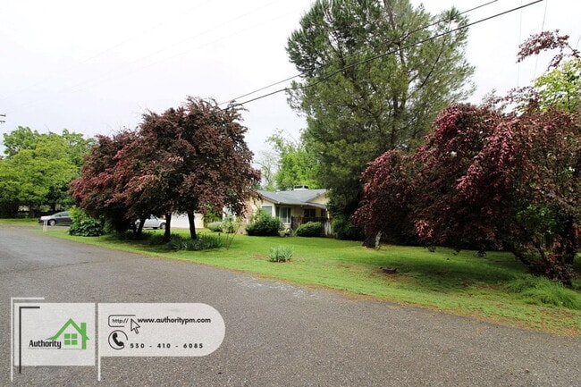 Photo - 2390 North Dr