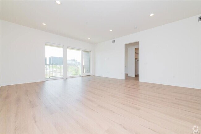 Building Photo - 1507 Rivington Rental