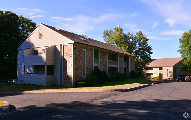 Photo - Mountain View Apartments