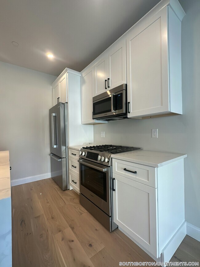 Photo - 48 Woodward St Unit 3