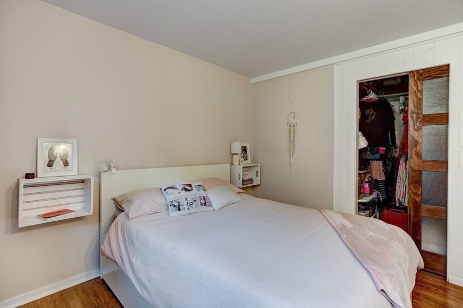 Photo - 170 De Chantle Rd