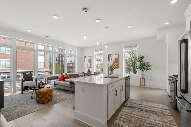 Building Photo - 95 Fawcett St Unit 502 Rental