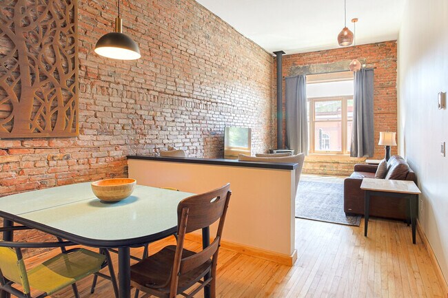 Photo - 422 3 Avenue-SI ID1386639P Unité SI ID1386639P