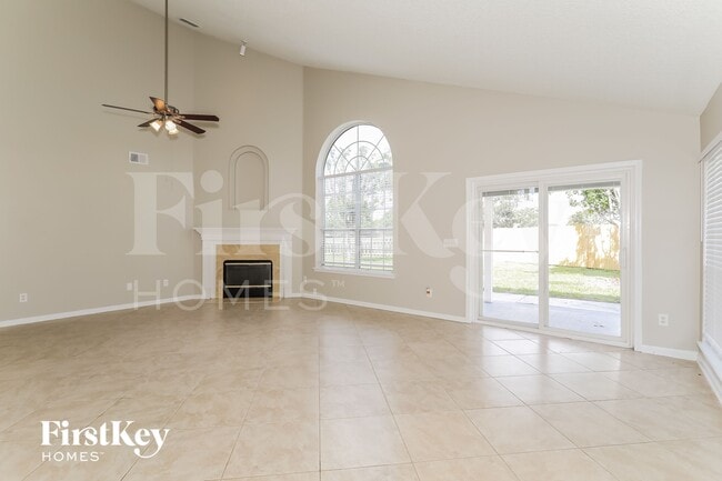 Photo - 586 Timber Trace Ct