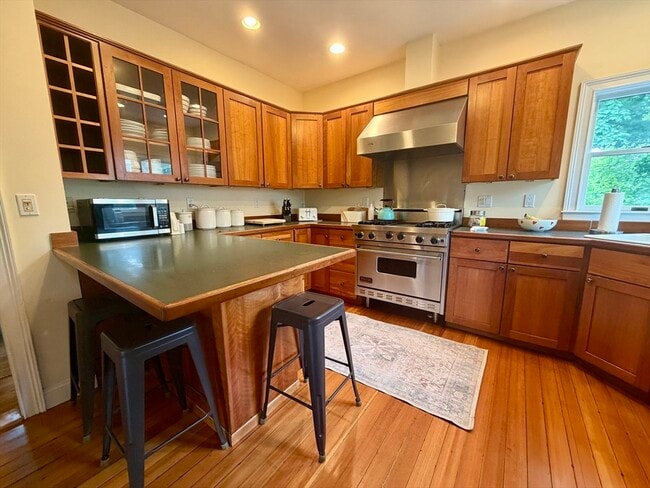 Photo - 43 Walnut St