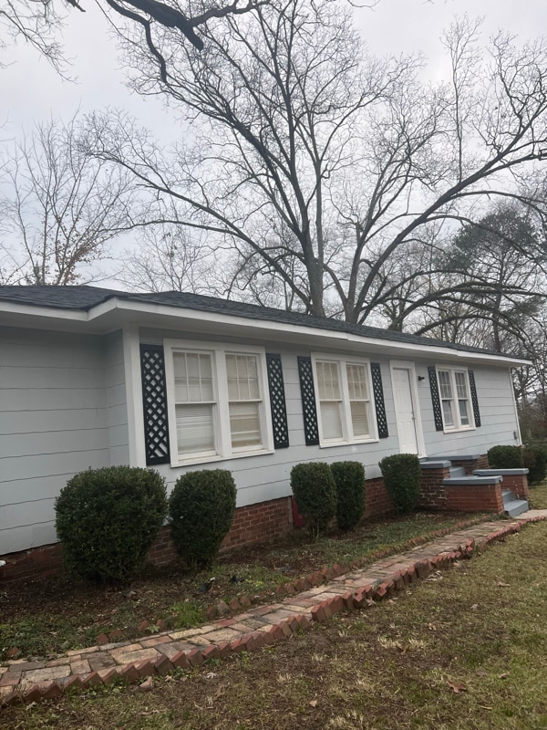 122 Highland Dr