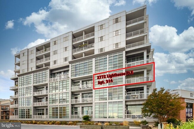 Building Photo - 2772 Lighthouse Point E Unit 314