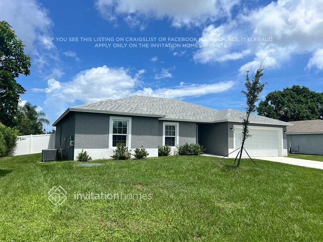 Building Photo - 161 SE Juper Ave Rental