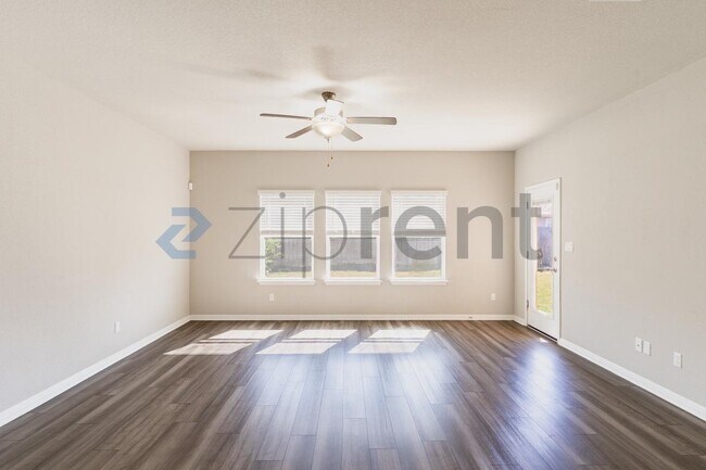 Photo - 205 Ethan Run