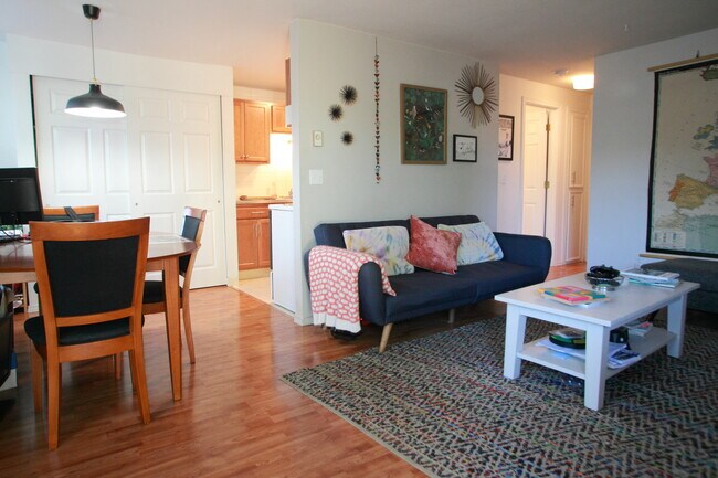 Photo - 4925 SE 71st Ave Unit 4925