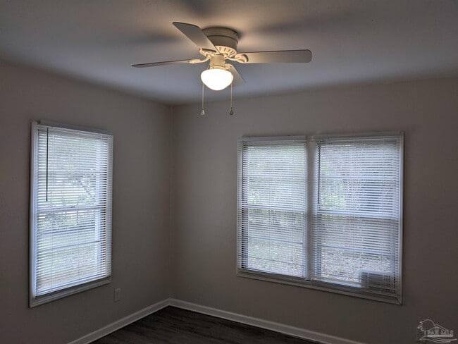 Photo - 8320 Binkley St