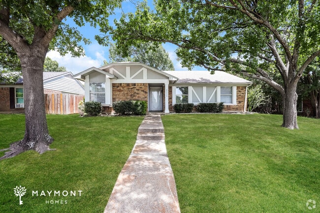 Building Photo - 2114 High Bluff Dr Rental
