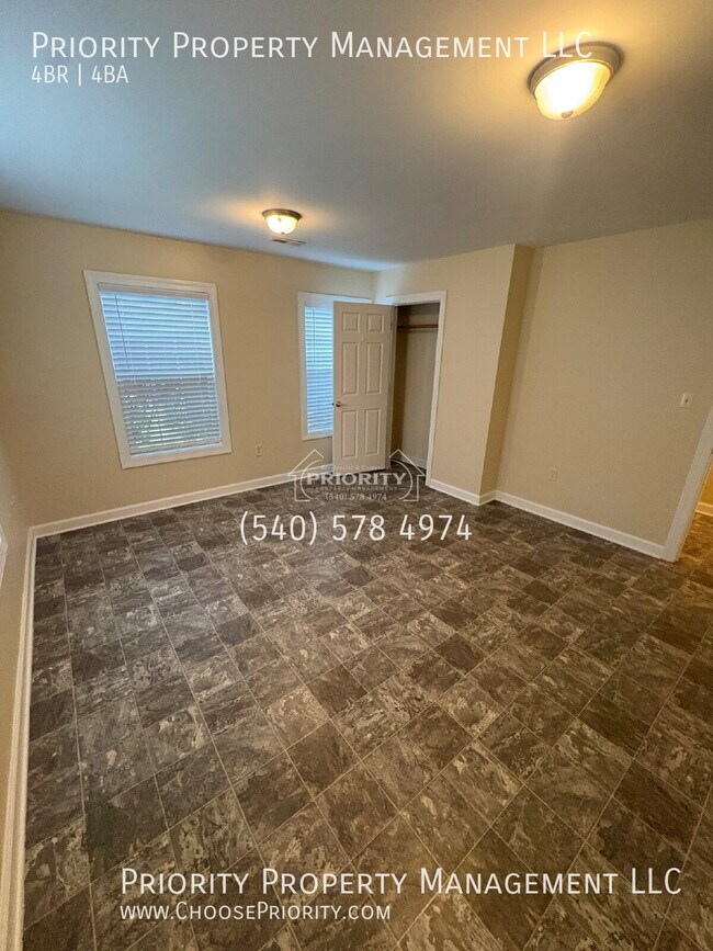 141 Flora Vista Ln