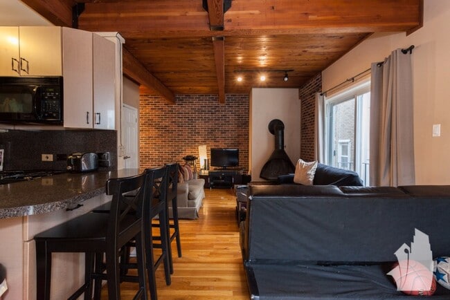 Photo - 1133 W Drummond Pl Unidad A7