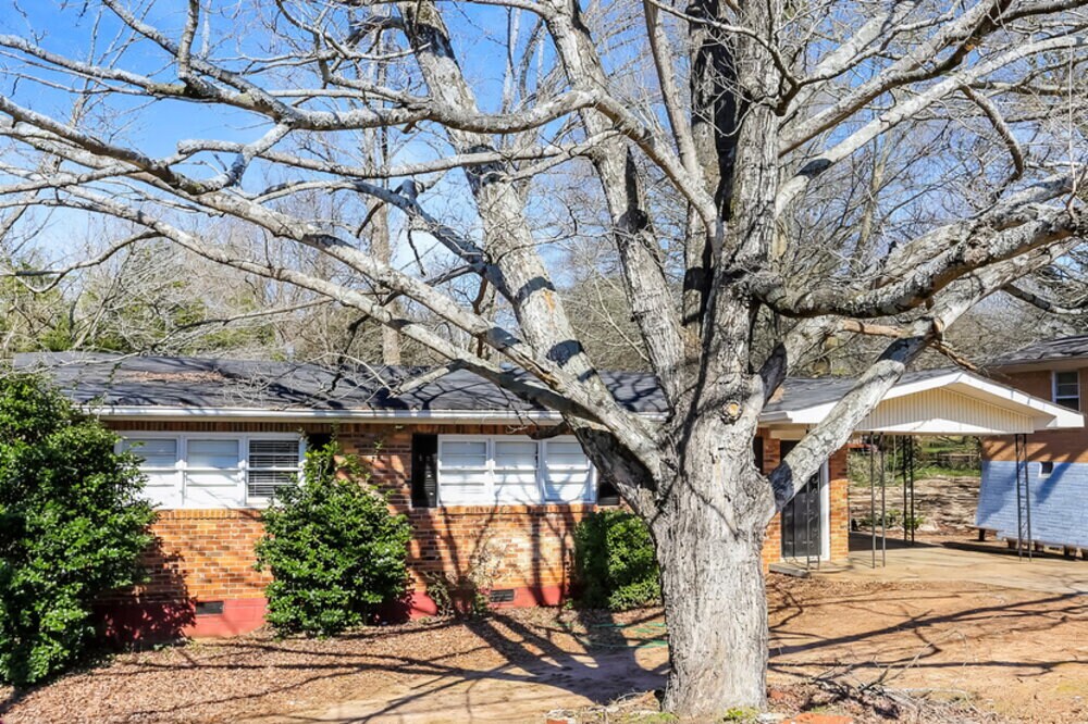 Photo - 4682 Glenwood Rd