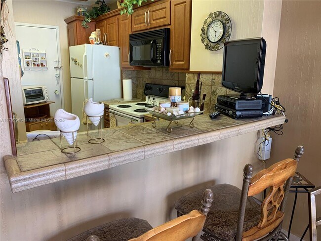 Photo - 1965 S Ocean Dr Unit 8H