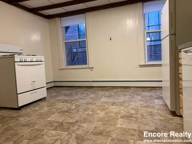 Photo - 232 Cambridge St Unit 8