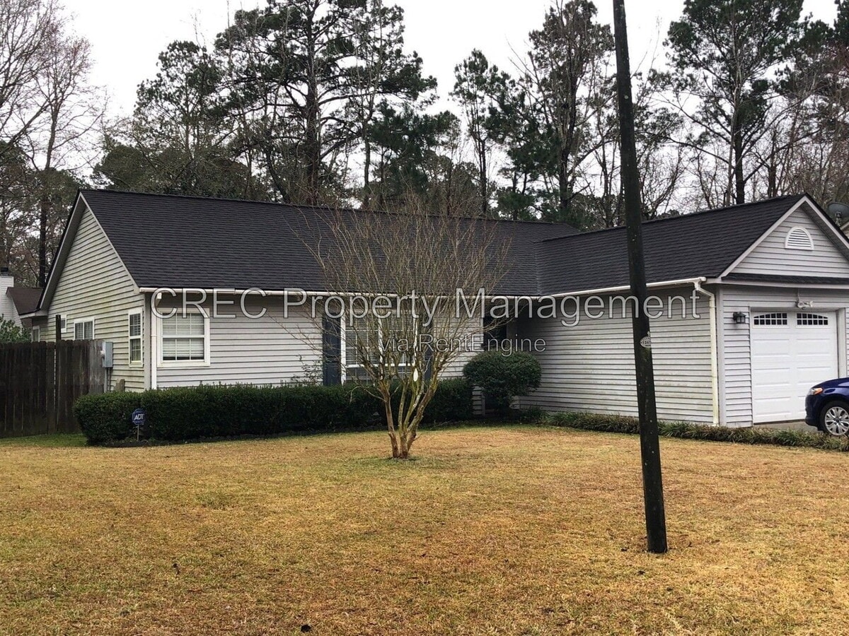 Photo - 136 Chandler Dr