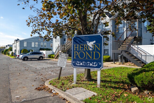 Condominium Name - Heron Pond Condominium