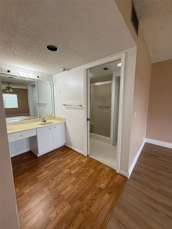 Photo - 1300 SW 125th Ave Unidad 315K