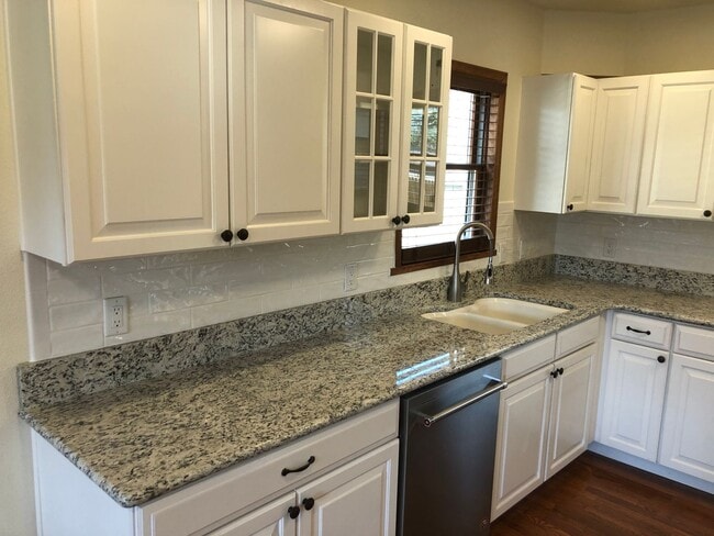 Photo - ALL PROSPECTIVE TENANTS MUST SUBMIT A $58 NON-REFUNDABLE APPLICATION FEE PER APPLICANT ONLINE AND...