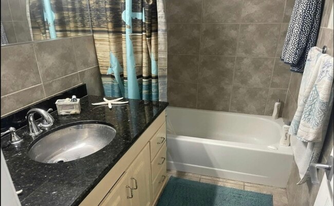 Photo - 2408 NE 135th St