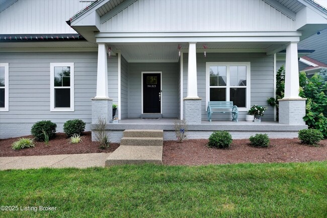 Photo - 825 Artisan Pkwy