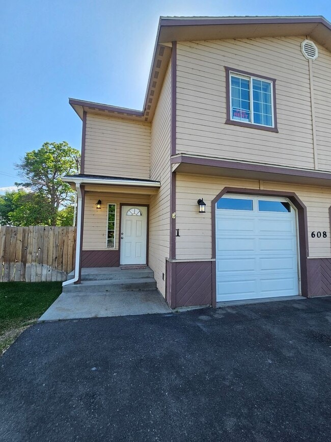Photo - 608 S Division St Apartment Unit 608 S Division St #1