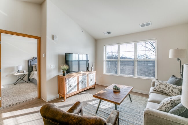 Photo - Whitetail Ridge