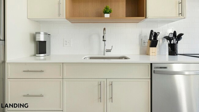 Photo - 5334 Baltimore Ave Unidad 418